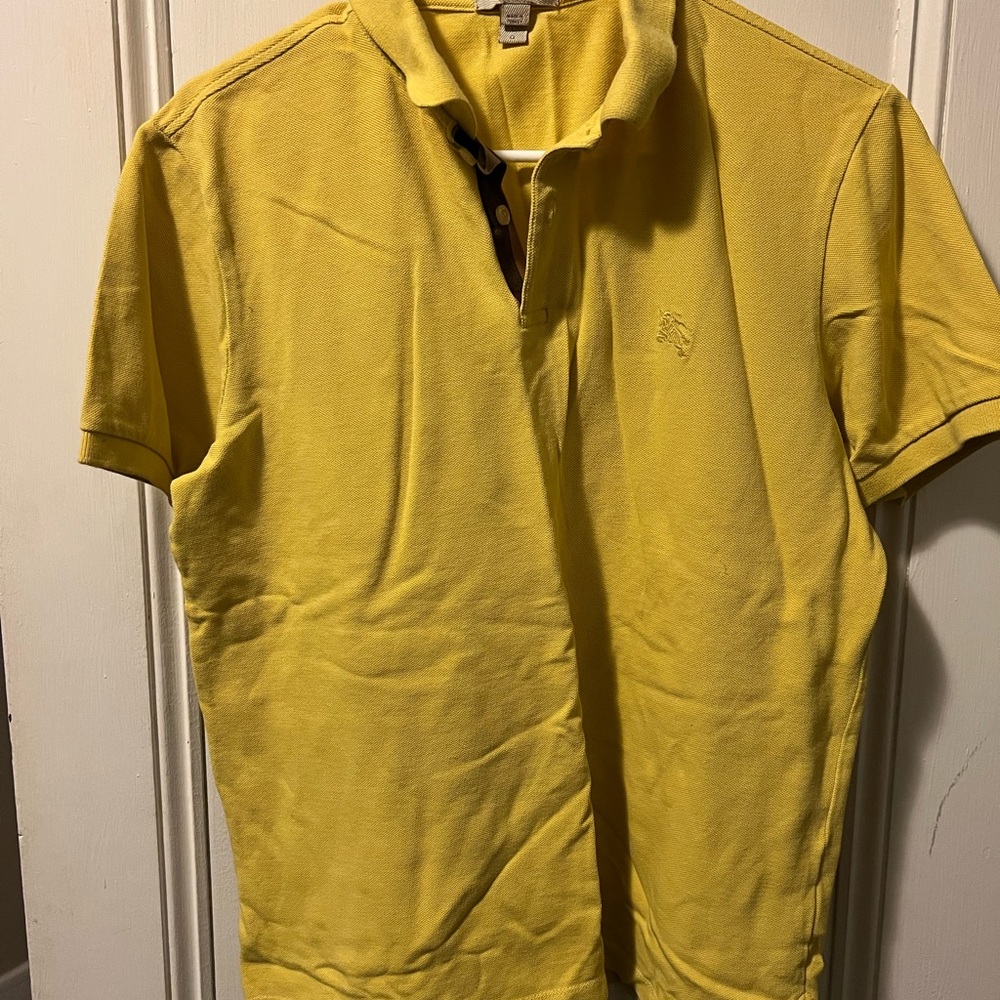 Men’s Burberry polo size large